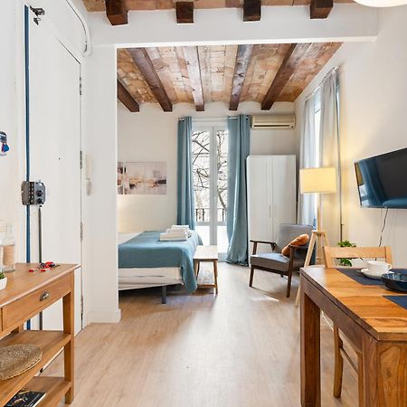 Lodging Apartments Beach Studio P1 Barcelona Exteriör bild